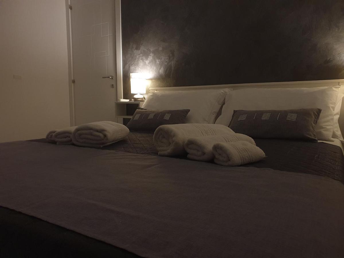 ジャルディーニ・ナクソス Giori Bed & Breakfast エクステリア 写真
