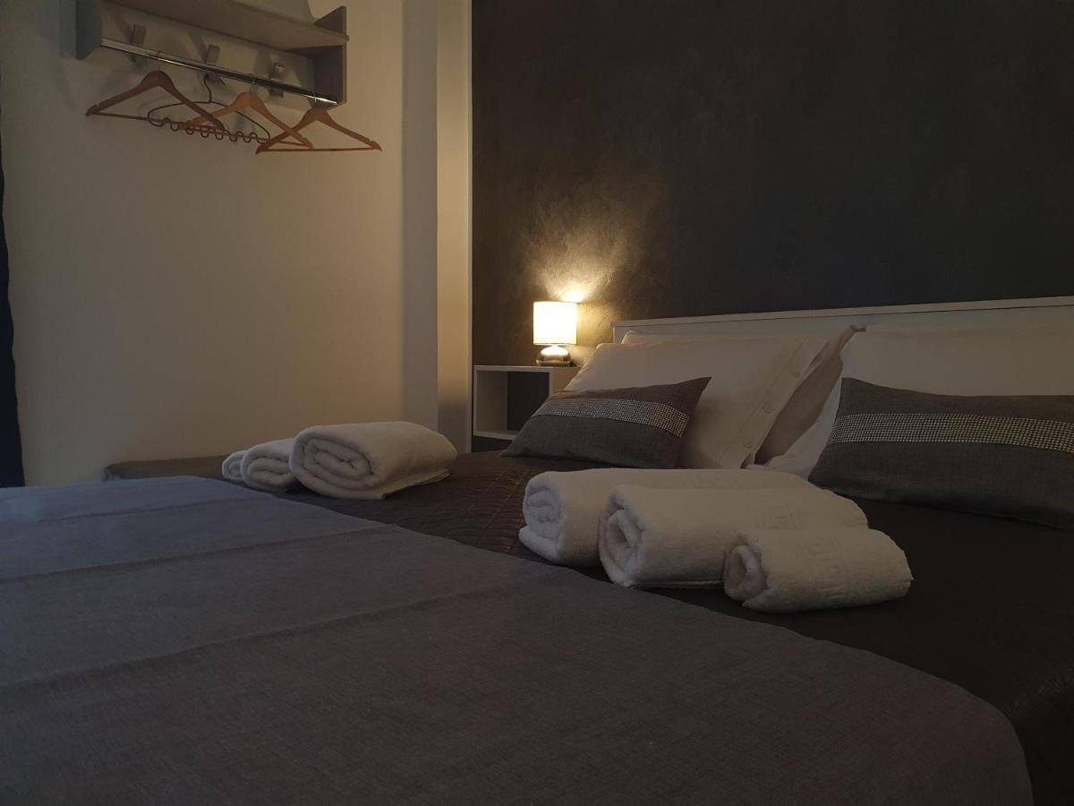ジャルディーニ・ナクソス Giori Bed & Breakfast エクステリア 写真
