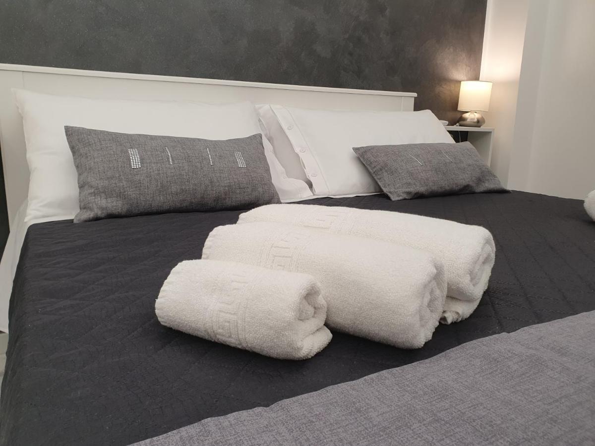 ジャルディーニ・ナクソス Giori Bed & Breakfast エクステリア 写真
